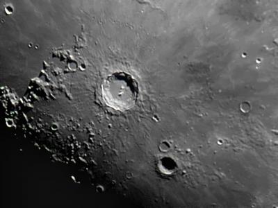 Księżyc i jego kratery