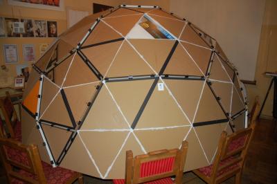 Szczelinowanie akrylem